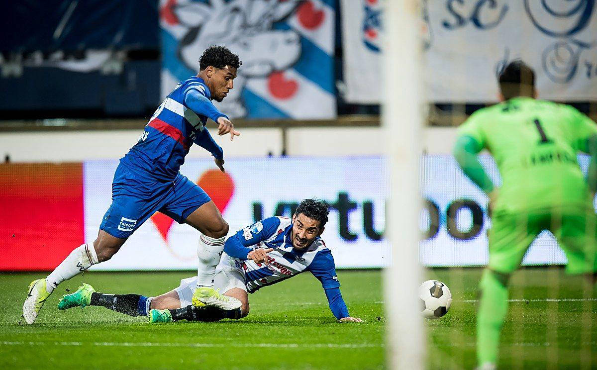 关于曼城绝杀那不勒斯，蒂亚戈状态火热的信息