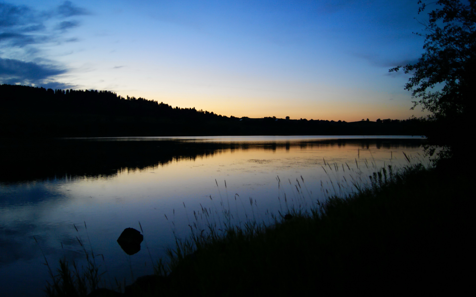 马赛的交响乐指挥，爱德华·门迪如何用节奏主宰对奥地利的胜利