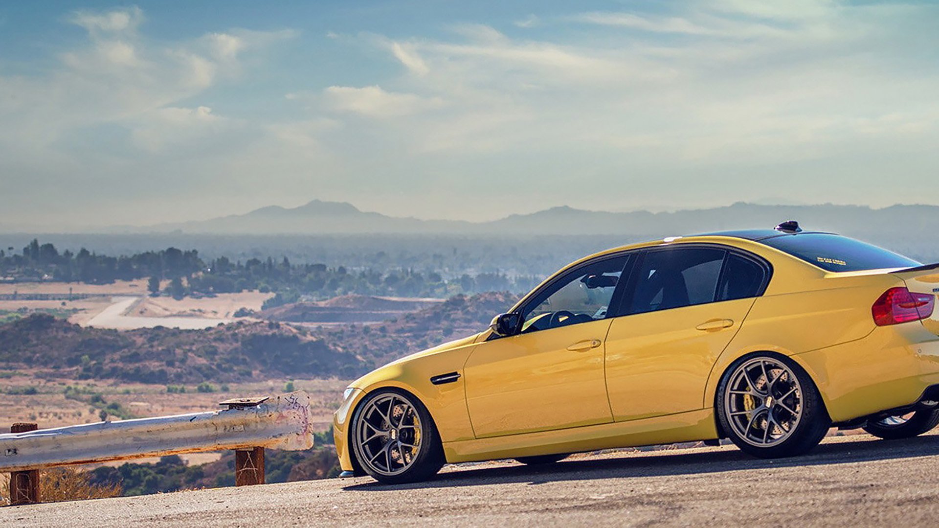 当伯纳乌的风吹向秘鲁海岸，卡瓦哈尔的火热，如何被佛罗伦萨的烈焰隔空压制？